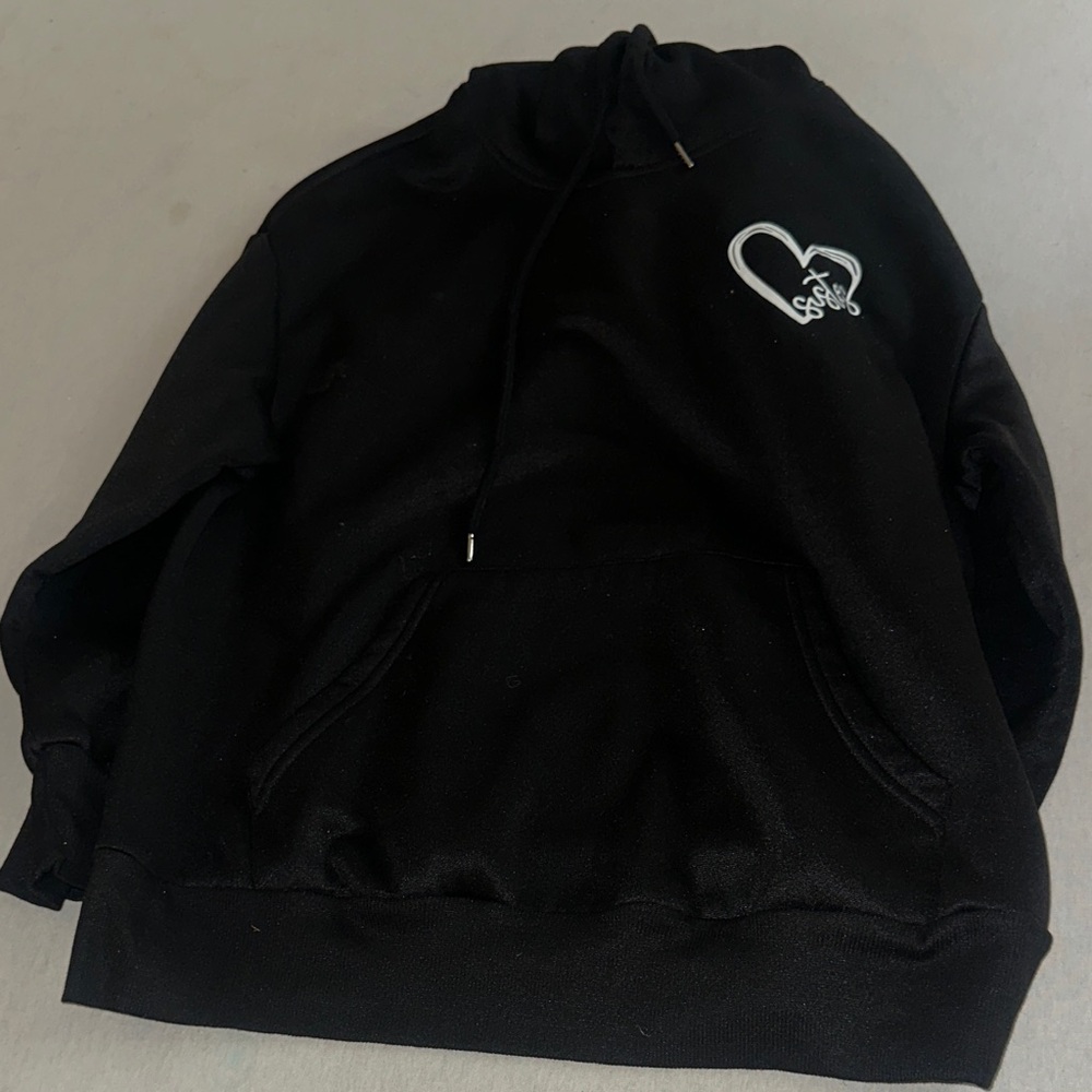 Womens Size 0XL SHEIN Black Cozy Pullover Hoodie.
